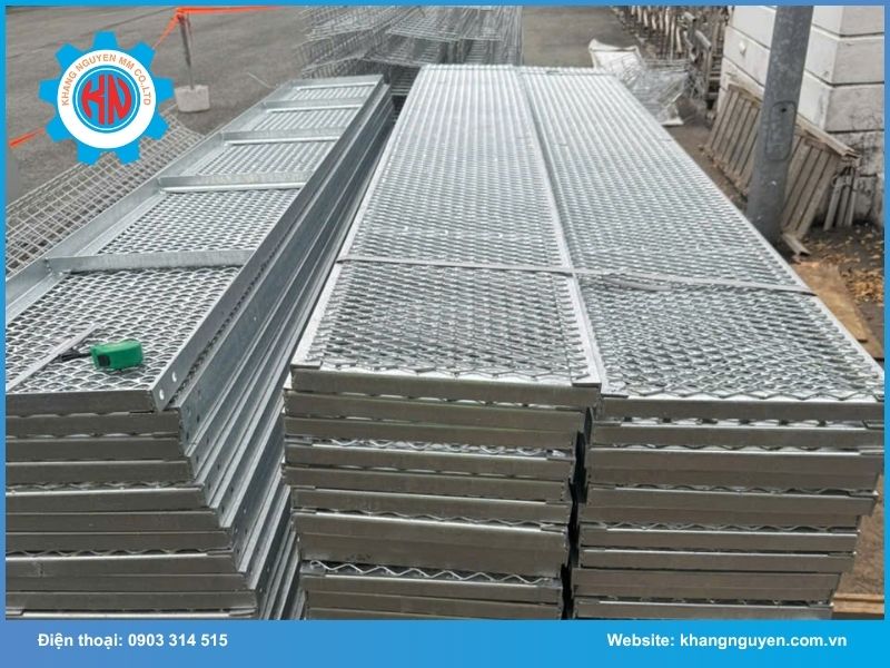 Quy trình chế tạo sàn thao tác tại Bắc Ninh của Khang Nguyên